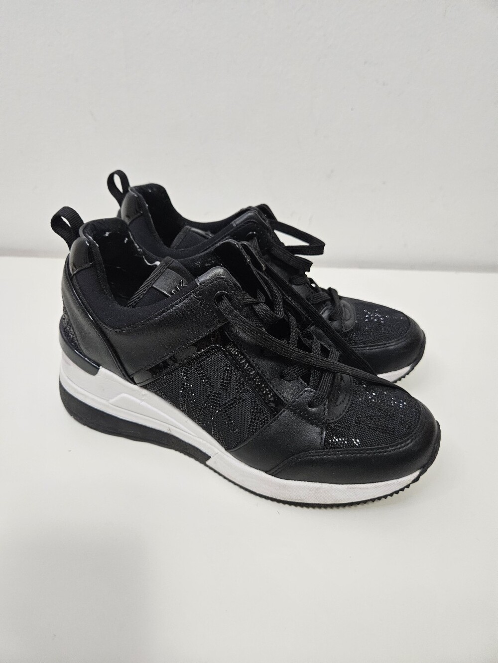 Michael Michael Kors Wedge Platform Sneakers Sz 7 Black
